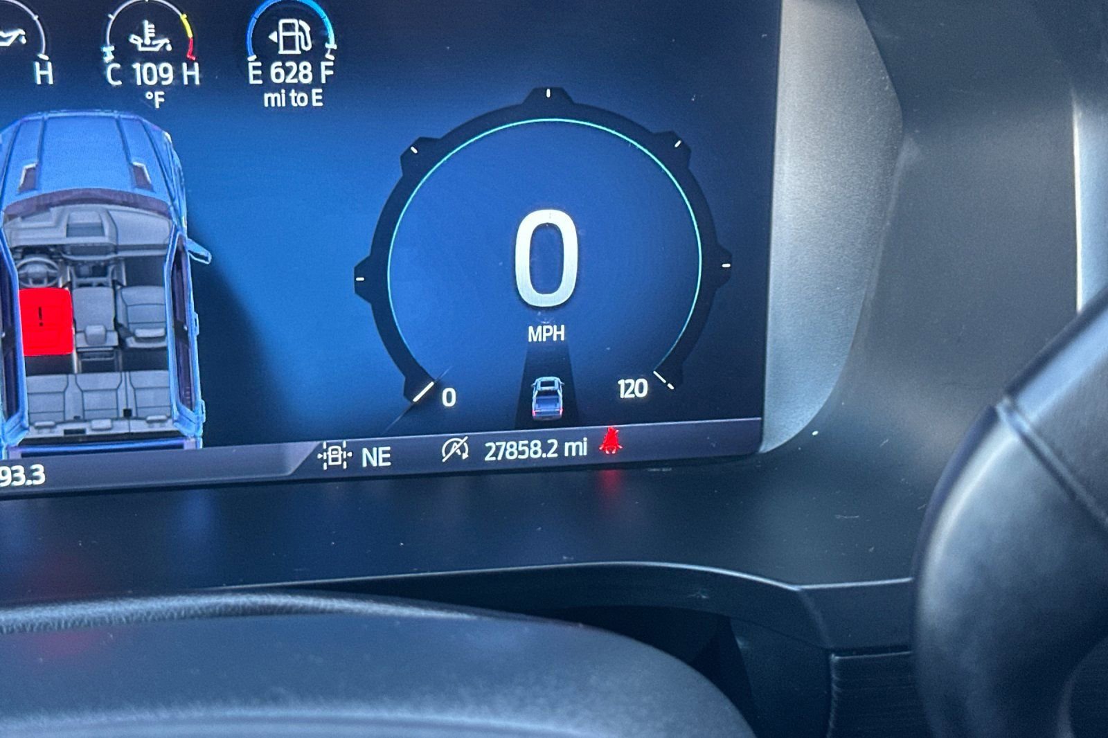 Certified 2025 Ford F150 XLT w/ Equipment Group 301A Standard image 37