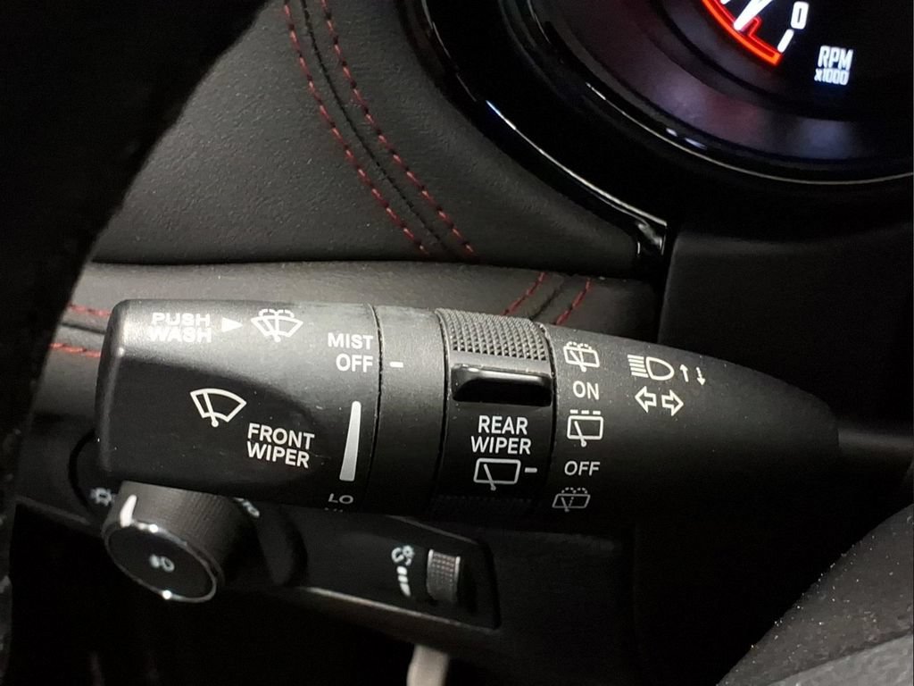 Used 2023 Dodge Durango GT AWD/4WD image 17