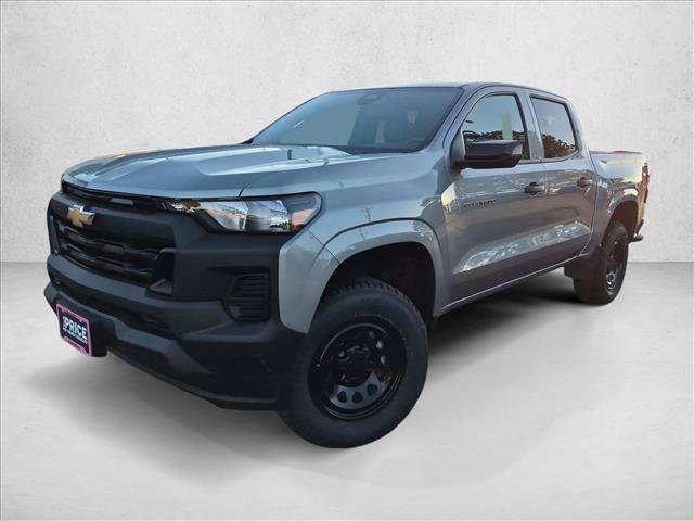 Used 2024 Chevrolet Colorado W/T w/ Safety Package RWD image 2