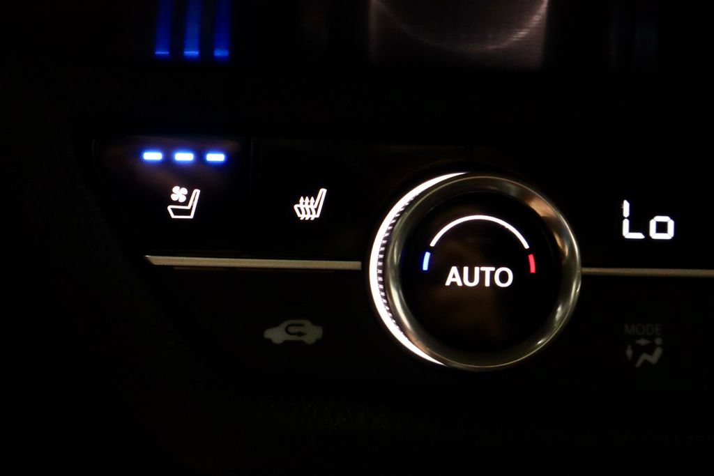 Used 2025 Acura ADX A-Spec FWD image 4