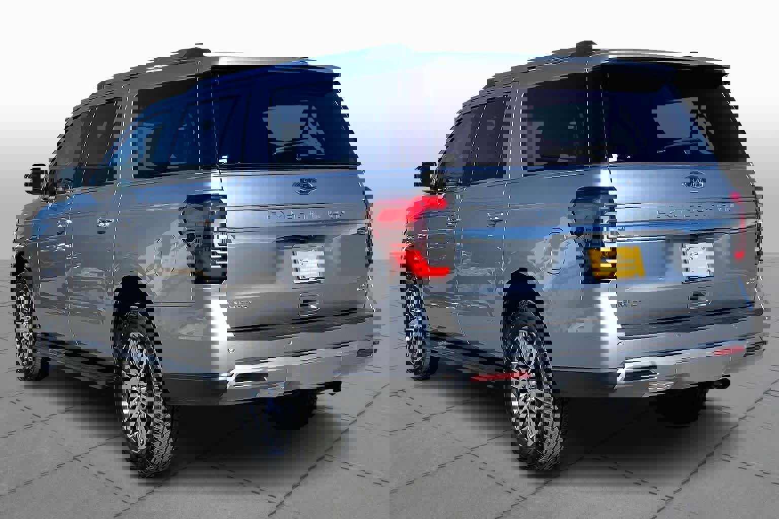 Certified 2024 Ford Expedition Max Limited image 4