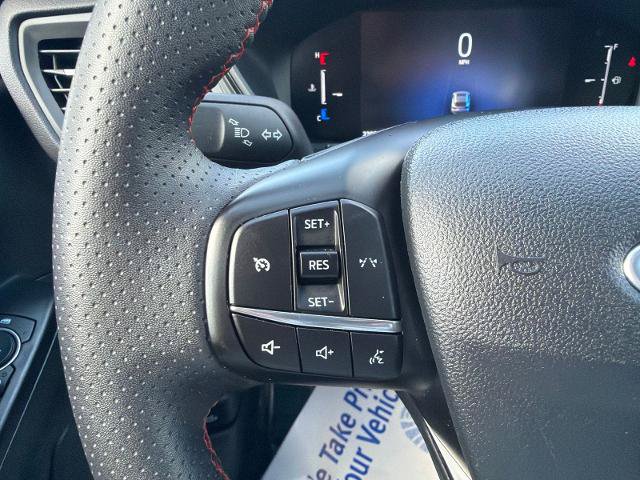 Certified 2026 Ford Escape ST-Line AWD/4WD image 17