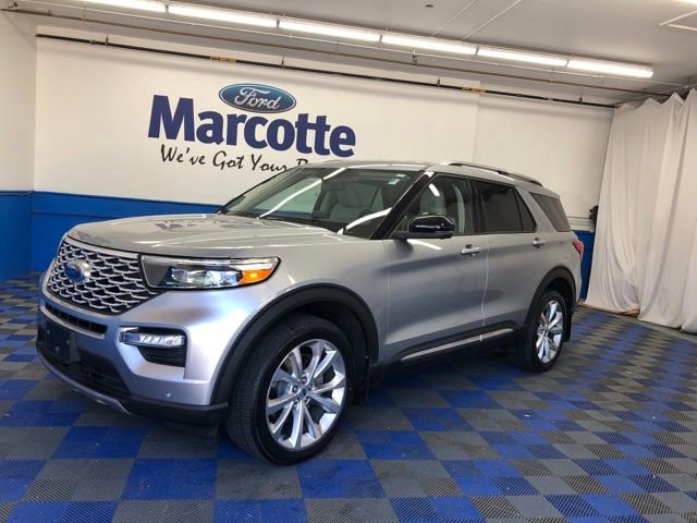 Certified 2022 Ford Explorer Platinum w/ Technology Package