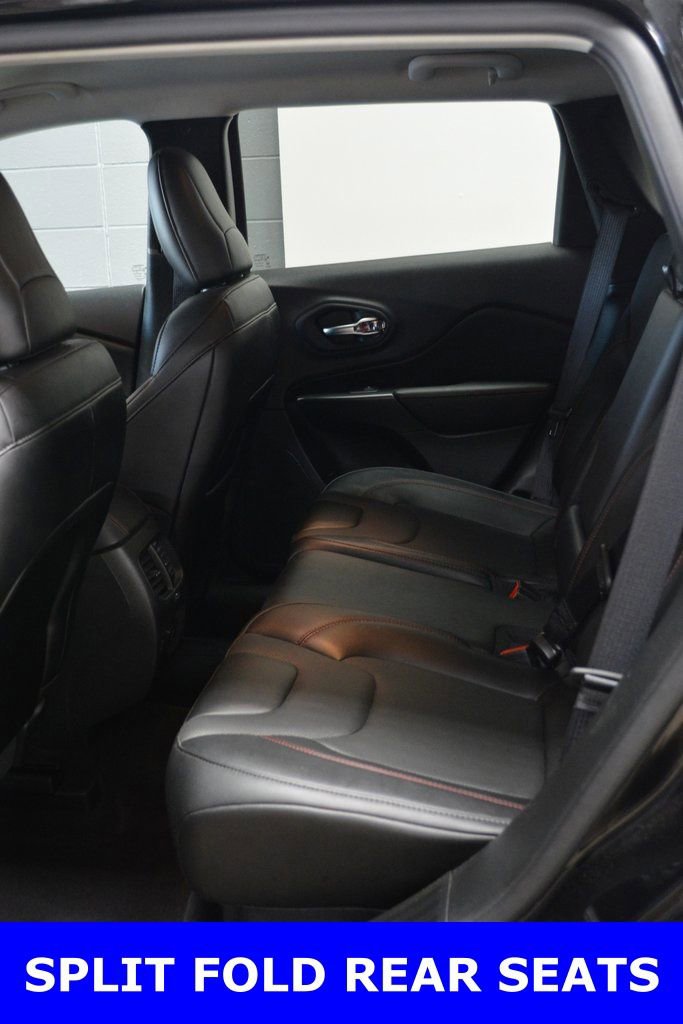 Used 2022 Jeep Cherokee Trailhawk w/ Sound & Nav Group image 13