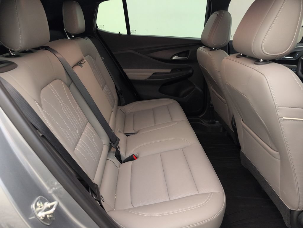 Used 2024 Buick Envista Avenir FWD image 17