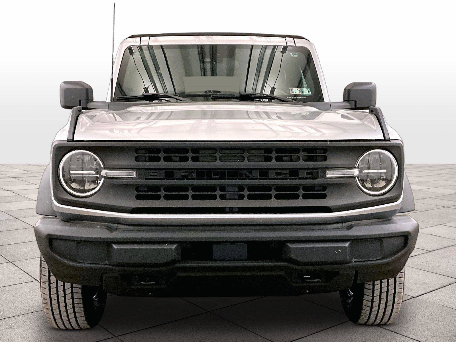 Certified 2023 Ford Bronco 4-Door image 3