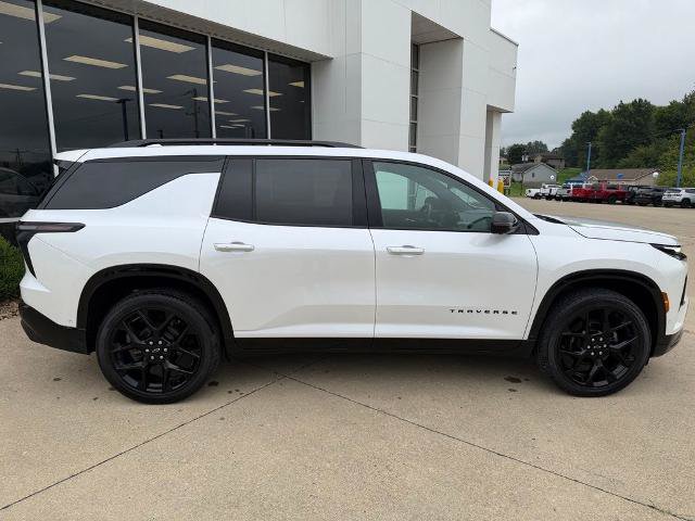 Used 2024 Chevrolet Traverse RS AWD/4WD image 9