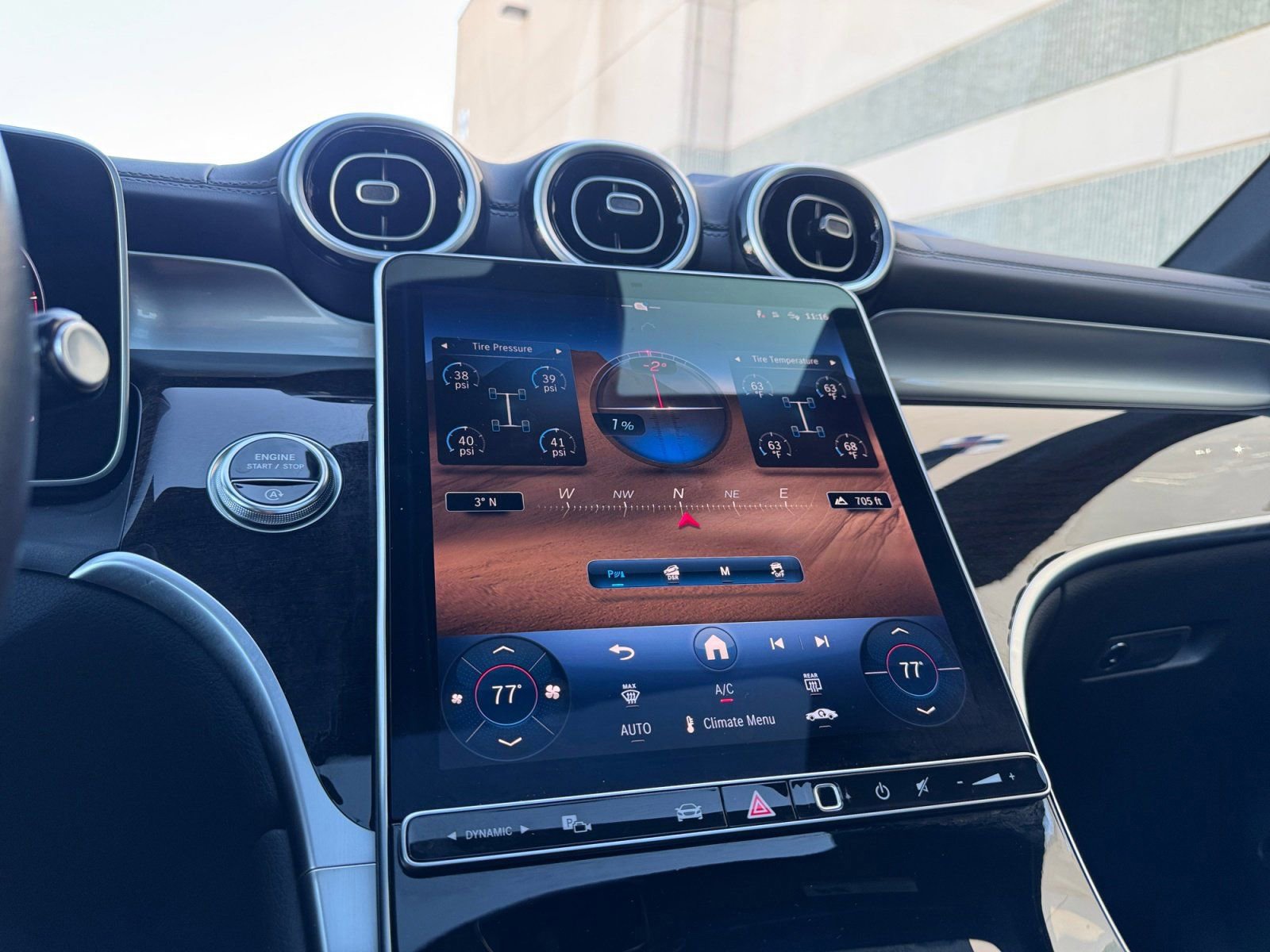 Used 2025 Mercedes-Benz GLC 300 GLC 300 image 27