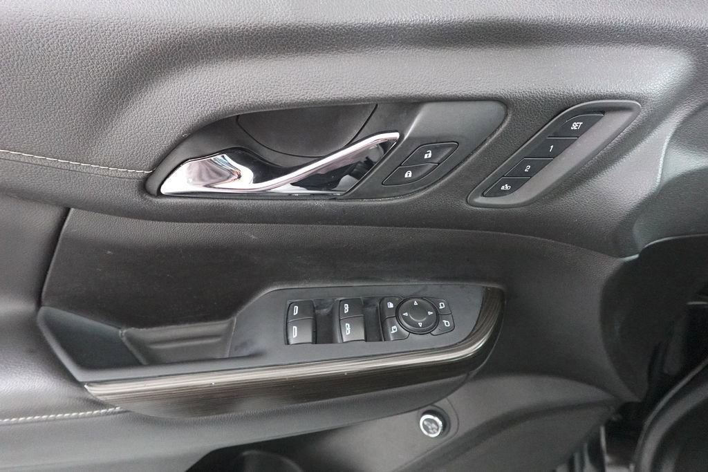 Used 2023 GMC Acadia SLT w/ Technology Package image 11