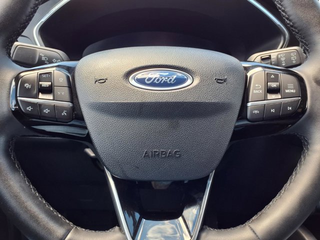 Certified 2023 Ford Escape Platinum AWD/4WD image 17