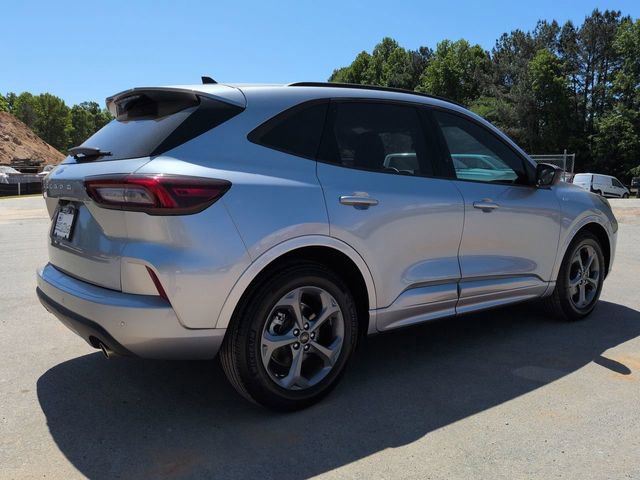 Certified 2023 Ford Escape ST-Line w/ Tech Pack #1 FWD image 4