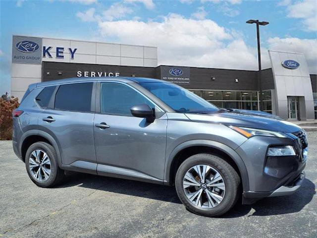 Used 2023 Nissan Rogue SV image 1