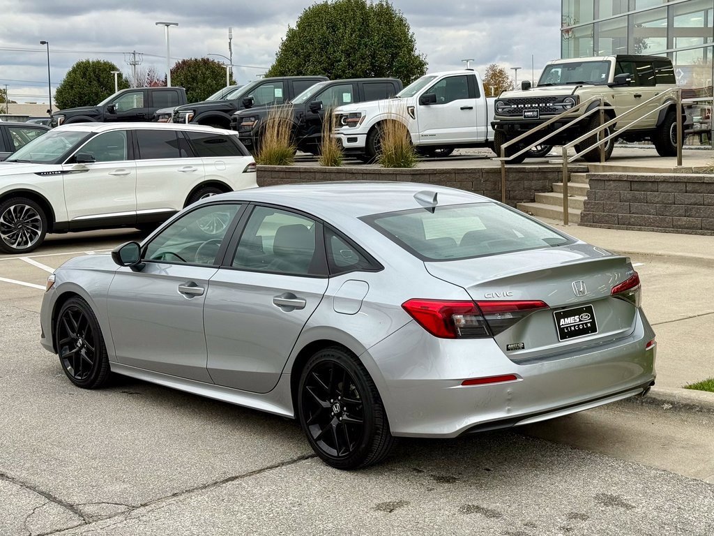 Used 2024 Honda Civic Sport image 4