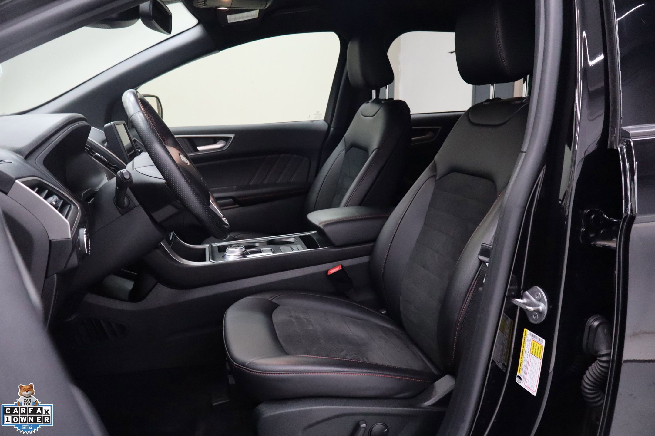 Certified 2022 Ford Edge ST-Line image 19