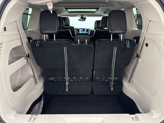 Used 2024 Chrysler Pacifica Limited FWD image 20