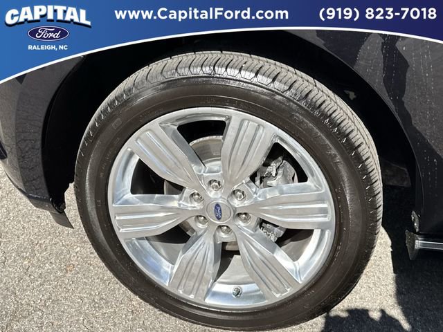 Certified 2023 Ford Expedition Platinum image 13