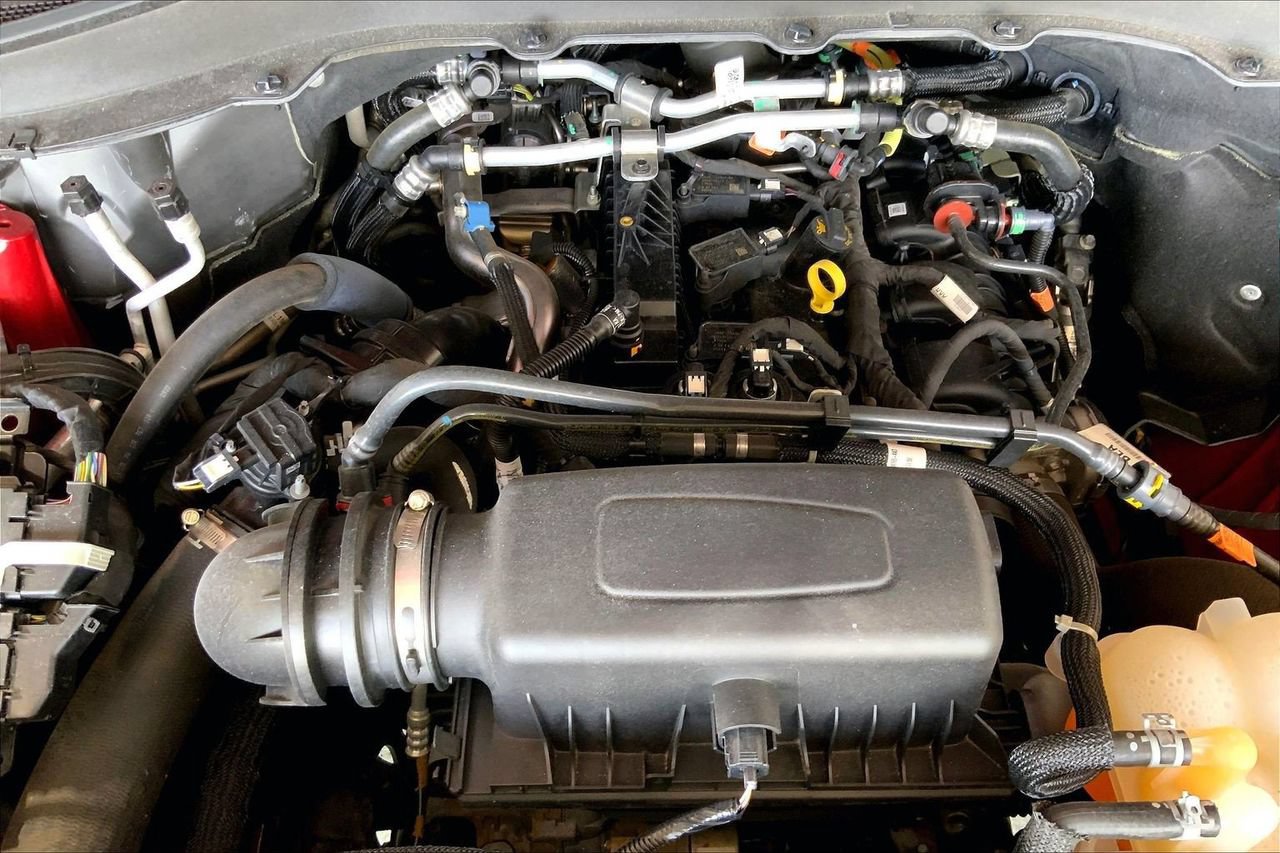 Certified 2023 Ford Explorer XLT RWD image 32