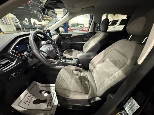 Certified 2022 Ford Escape SE w/ Convenience Package image 12