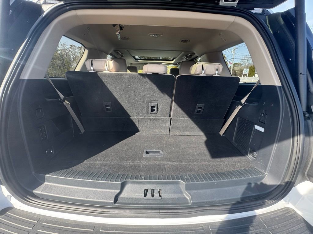 Certified 2023 Ford Expedition XLT image 7