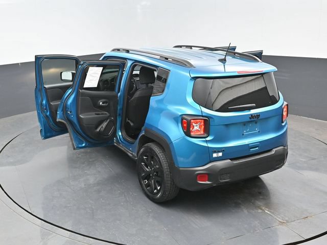 Used 2022 Jeep Renegade Altitude w/ Convenience Group AWD/4WD image 24