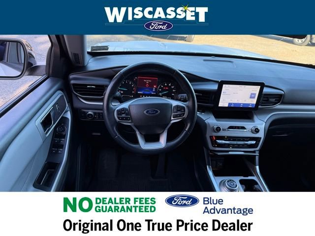 Certified 2022 Ford Explorer XLT w/ Equipment Group 202A image 13