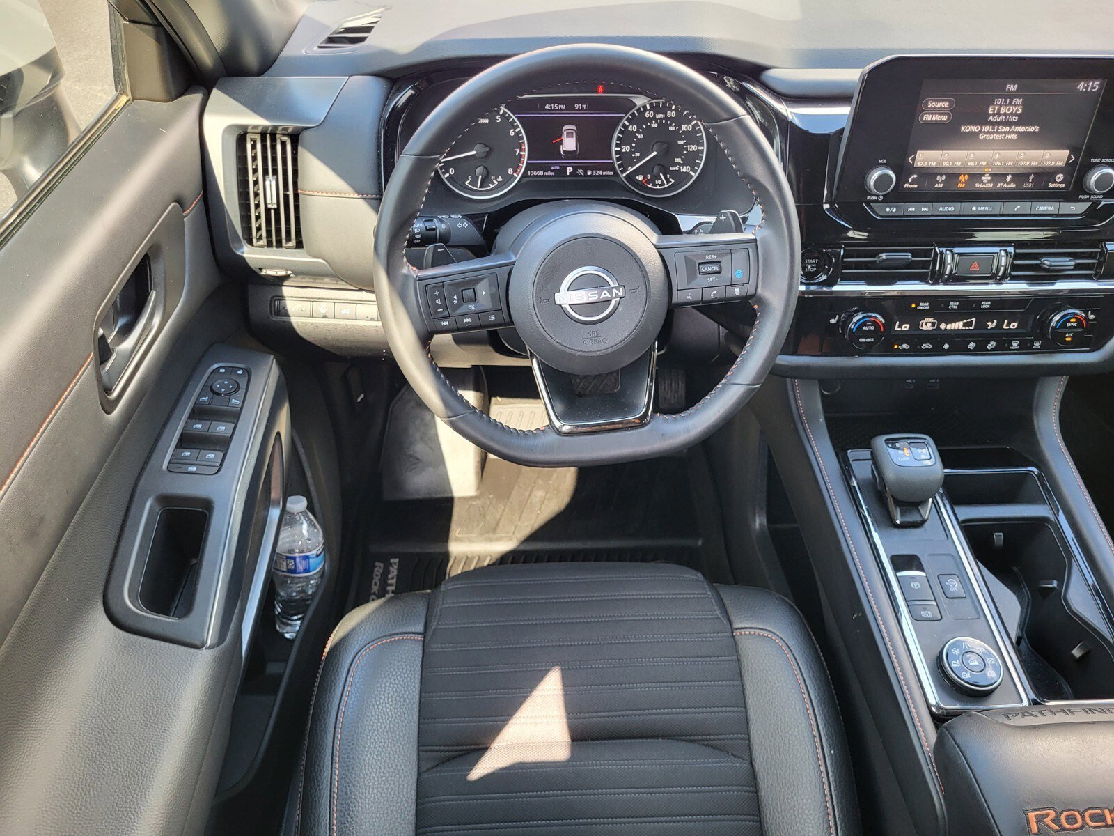 Used 2025 Nissan Pathfinder Rock Creek image 14