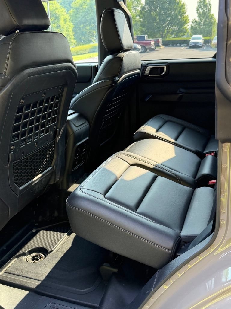 Certified 2025 Ford Bronco Badlands w/ Sasquatch Package AWD/4WD image 14