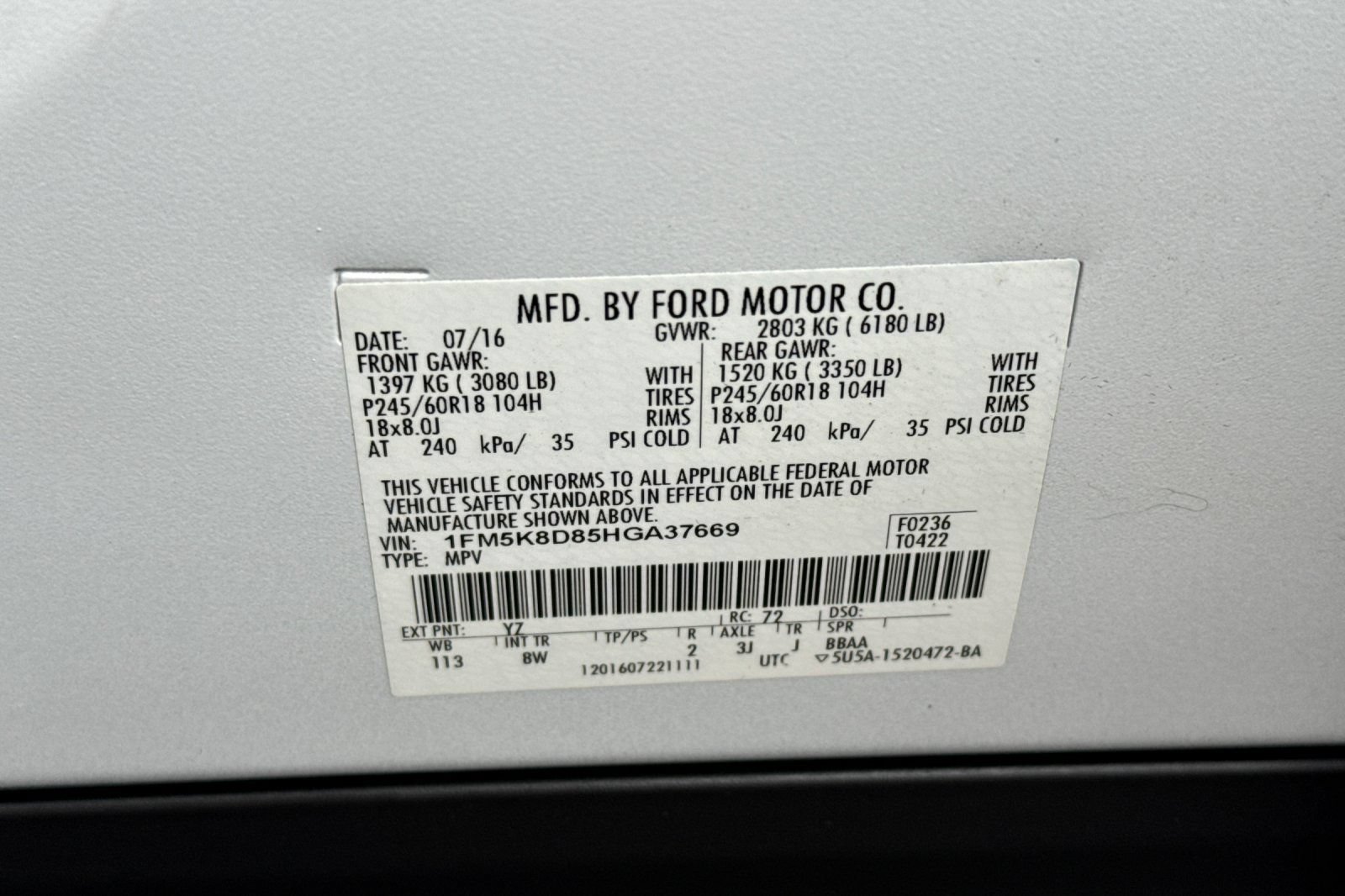 Certified 2017 Ford Explorer XLT AWD/4WD image 39
