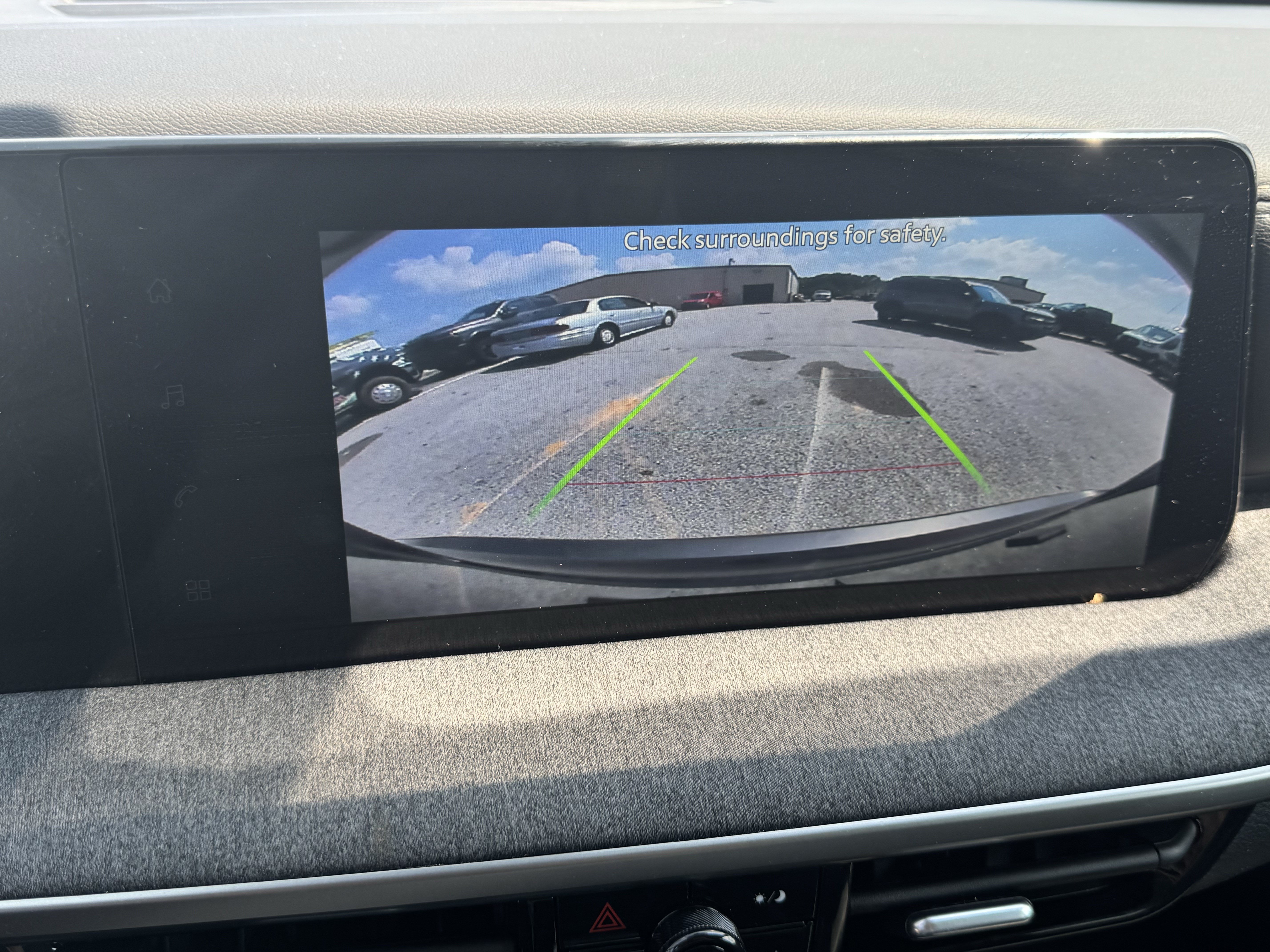 Used 2026 Nissan Kicks SV FWD image 25