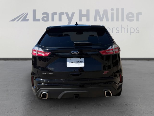 Certified 2019 Ford Edge ST w/ Equipment Group 401A AWD/4WD image 4