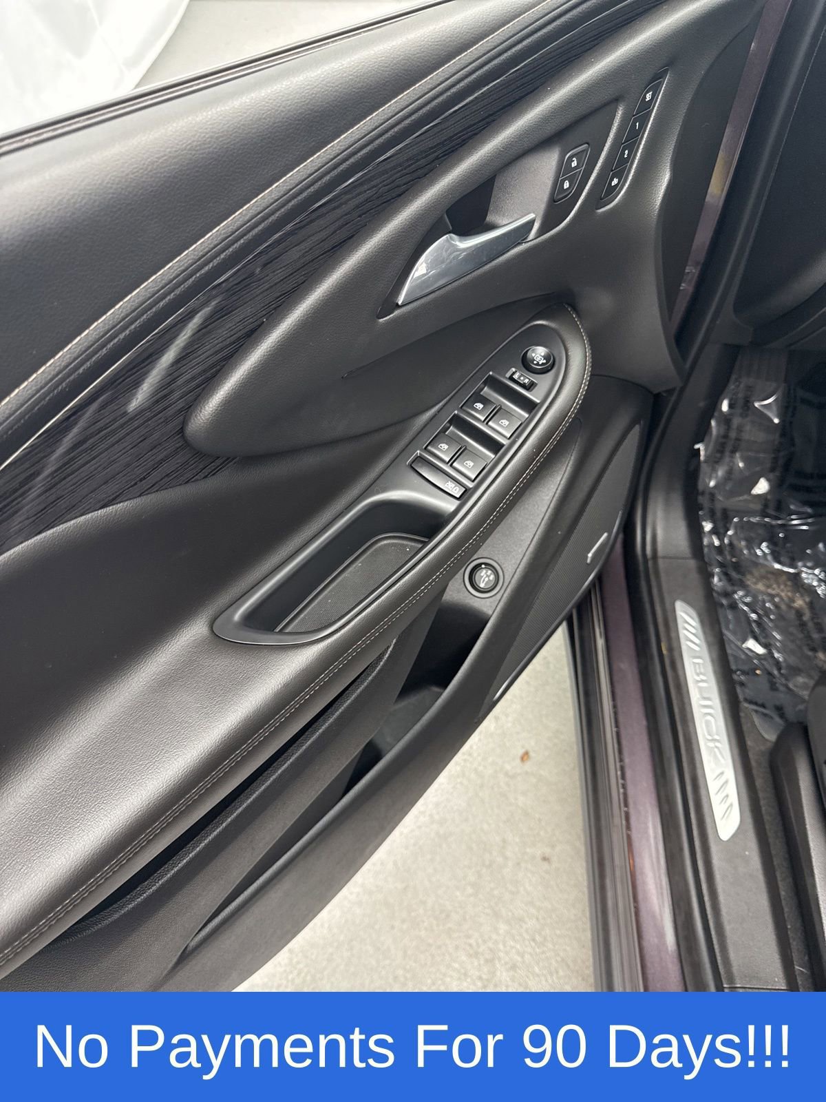 Used 2017 Buick Envision Premium image 14