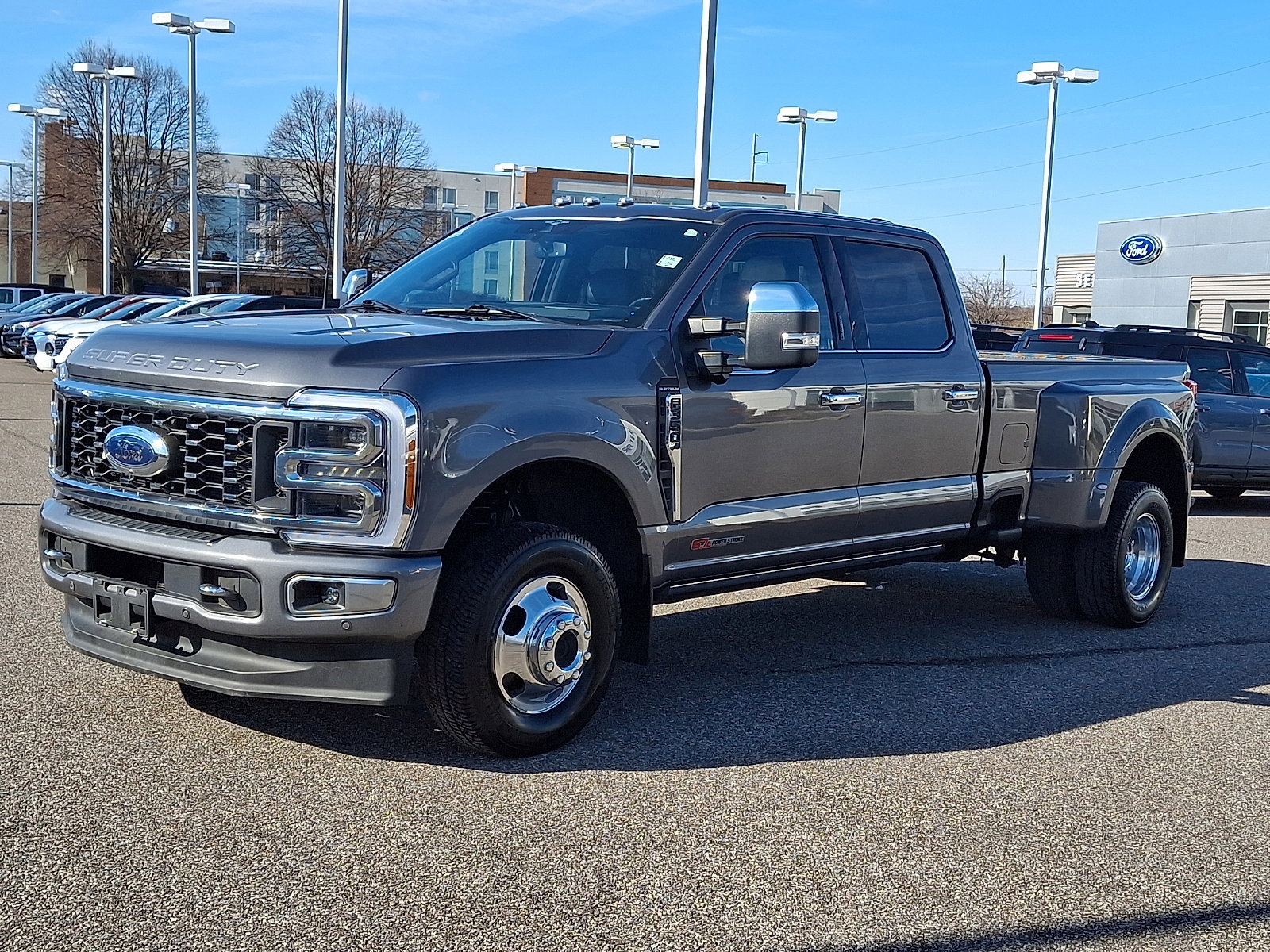Certified 2023 Ford F350 Platinum image 2