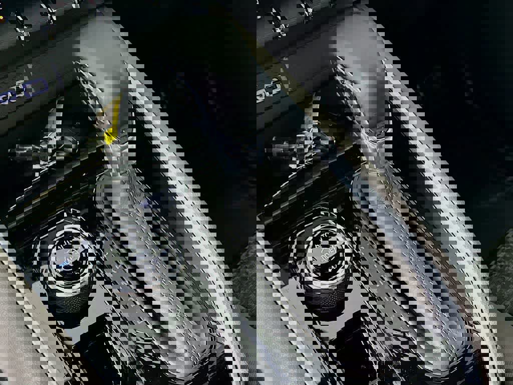 Used 2024 Chevrolet Colorado ZR2 w/ Safety Package image 21