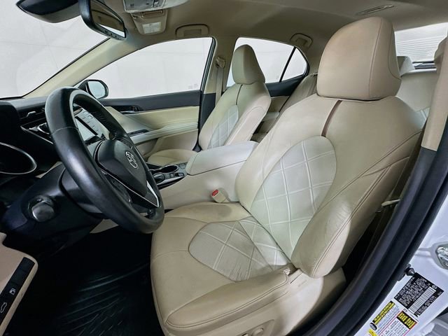 Used 2018 Toyota Camry L image 21