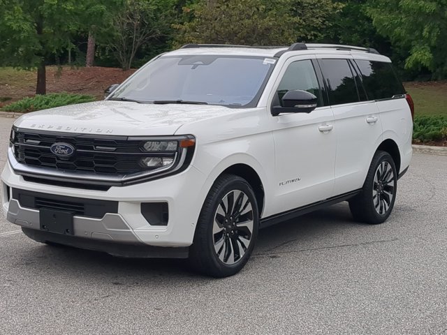 Certified 2025 Ford Expedition Platinum w/ Driver's Package AWD/4WD image 8