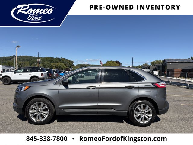 Certified 2024 Ford Edge Titanium AWD/4WD image 8