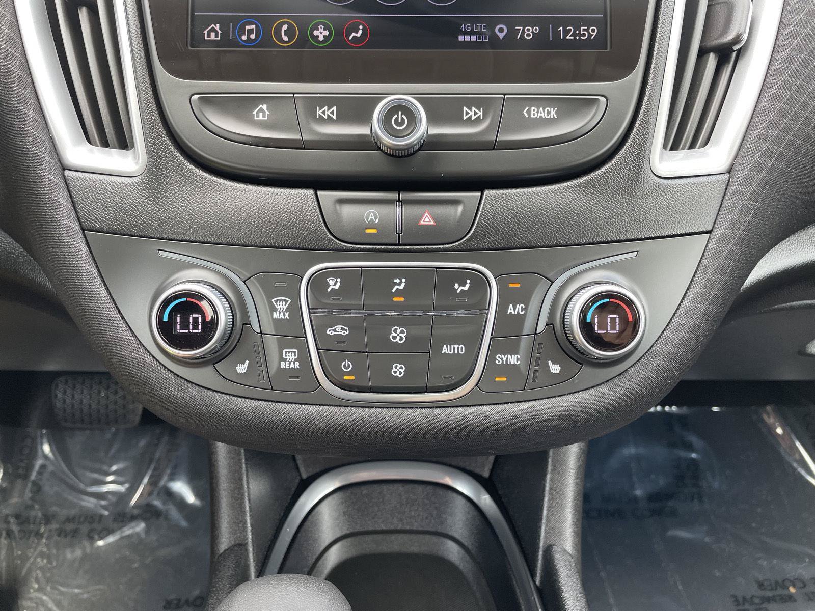 Used 2025 Chevrolet Malibu LT FWD image 26