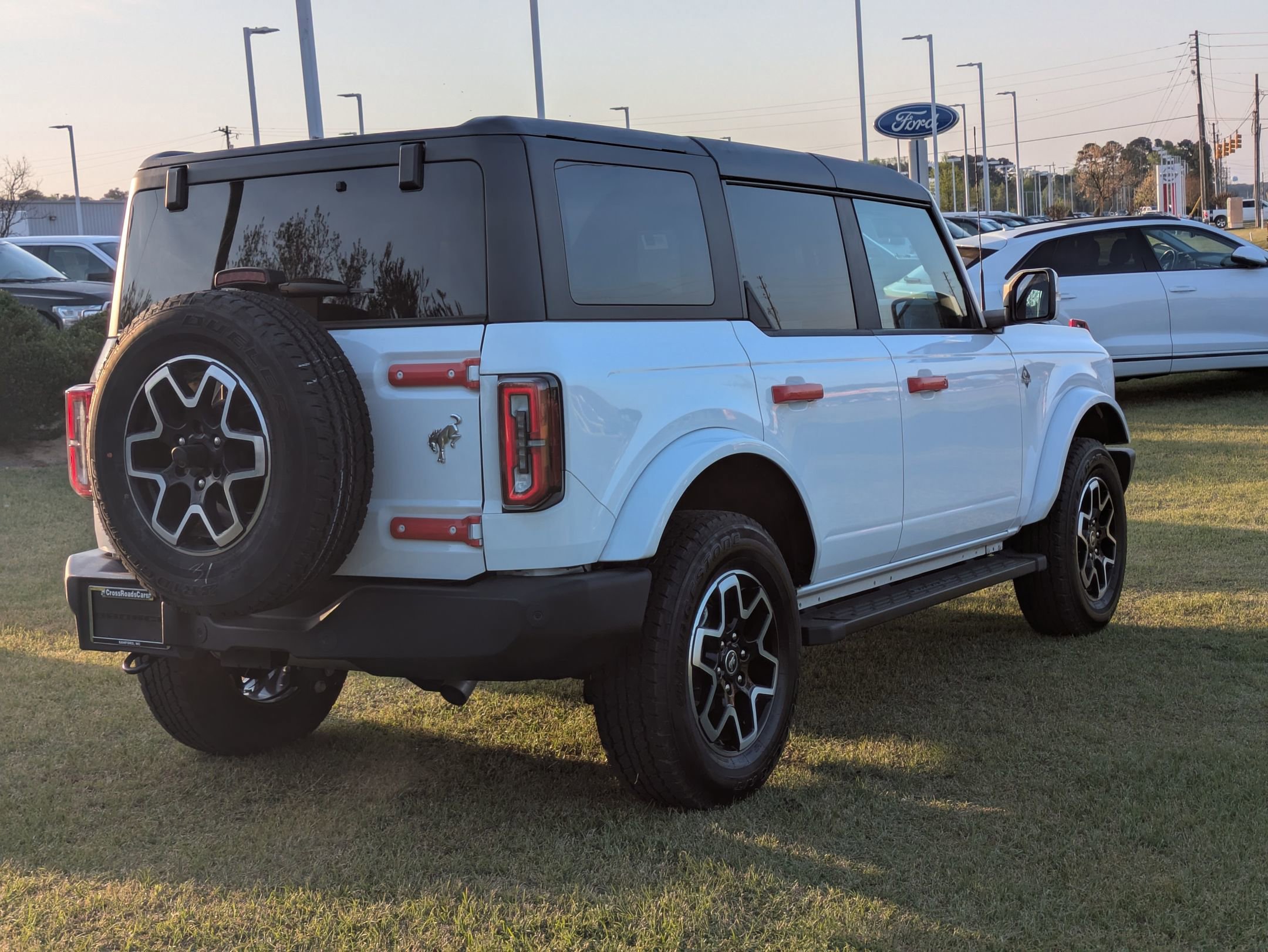 Certified 2024 Ford Bronco Outer Banks image 5