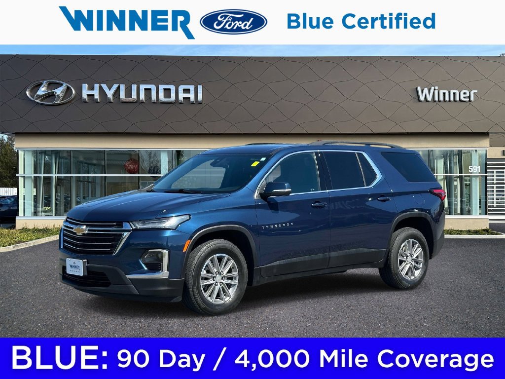 Used 2023 Chevrolet Traverse LT
