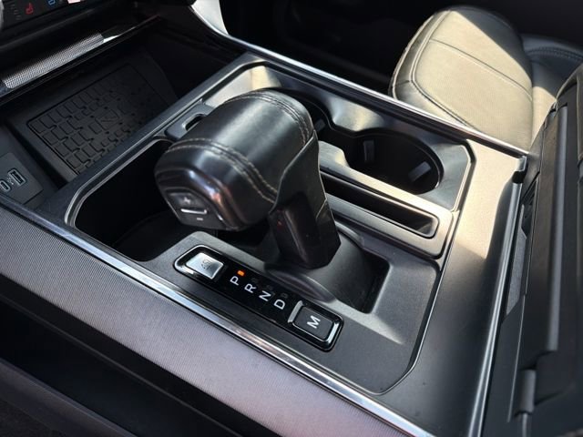 Certified 2023 Ford F150 Platinum w/ Equipment Group 701A High image 27