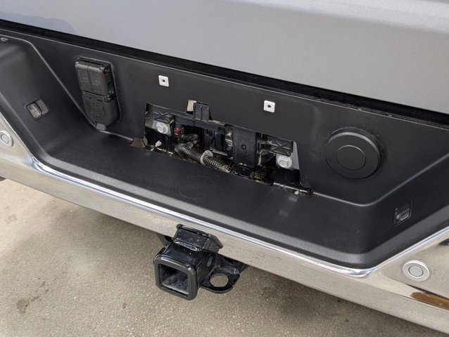 Used 2025 Chevrolet Silverado 1500 LTZ image 27