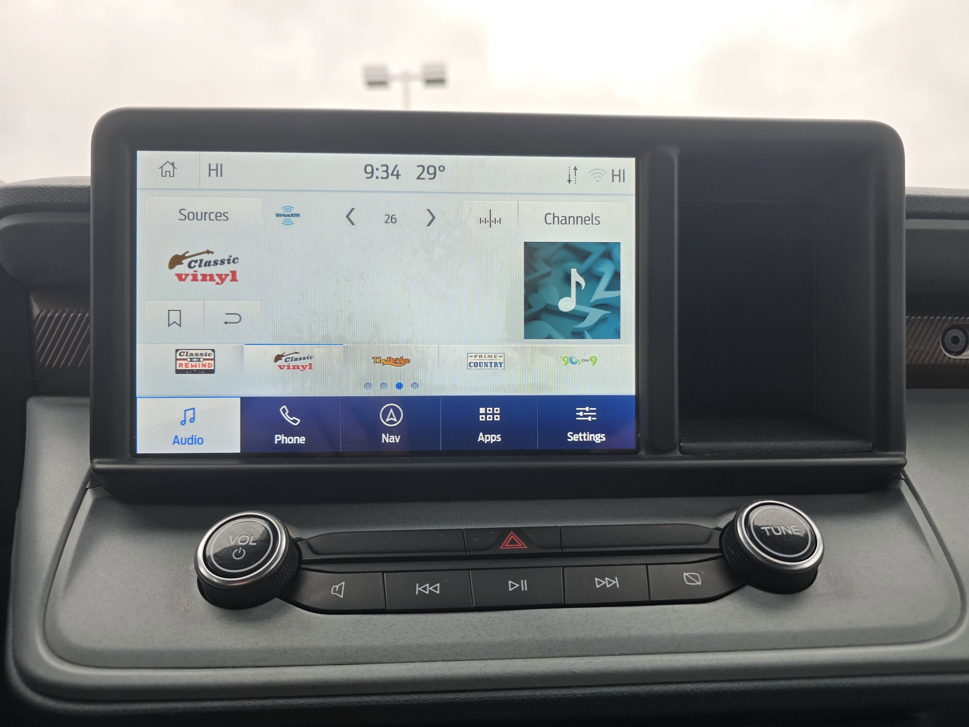 Certified 2024 Ford Maverick Lariat w/ 4K Tow Package AWD/4WD image 27