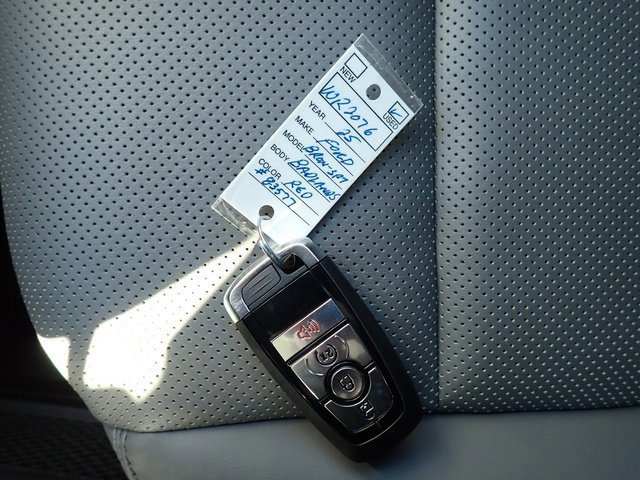 Certified 2025 Ford Bronco Sport Badlands image 30