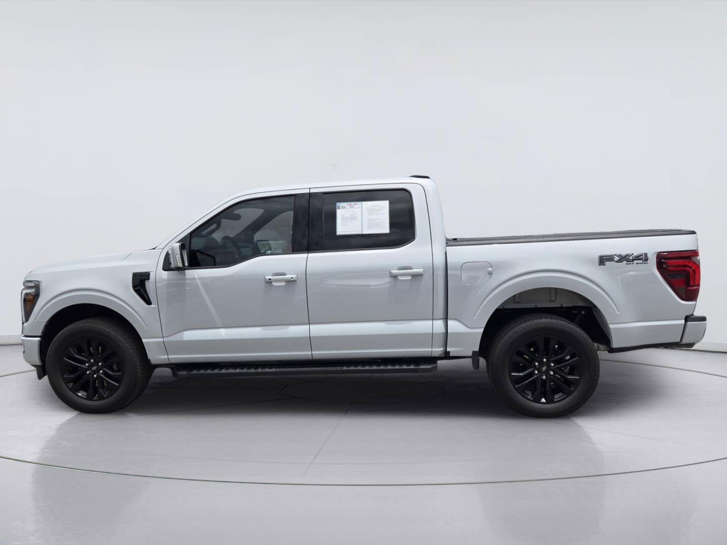 Certified 2025 Ford F150 Lariat w/ Equipment Group 501A Mid AWD/4WD image 5