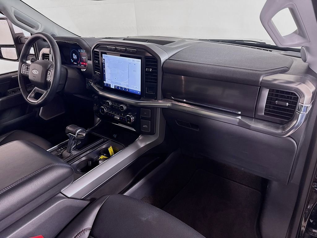 Certified 2022 Ford F150 Lariat w/ Equipment Group 502A High image 30