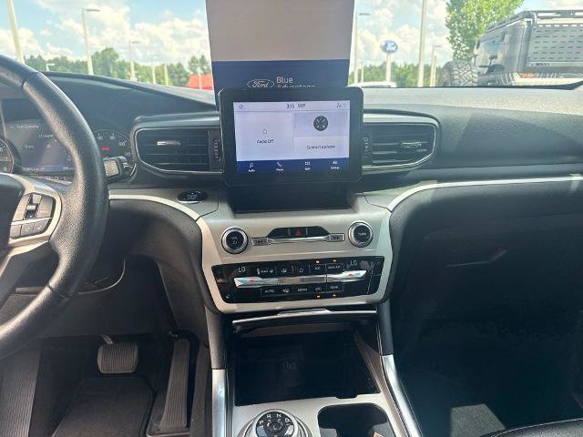 Certified 2021 Ford Explorer XLT w/ Equipment Group 202A RWD image 23
