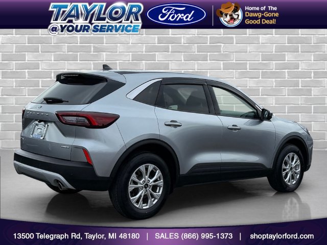 Certified 2023 Ford Escape Active w/ Tech Pack #2 AWD/4WD image 3