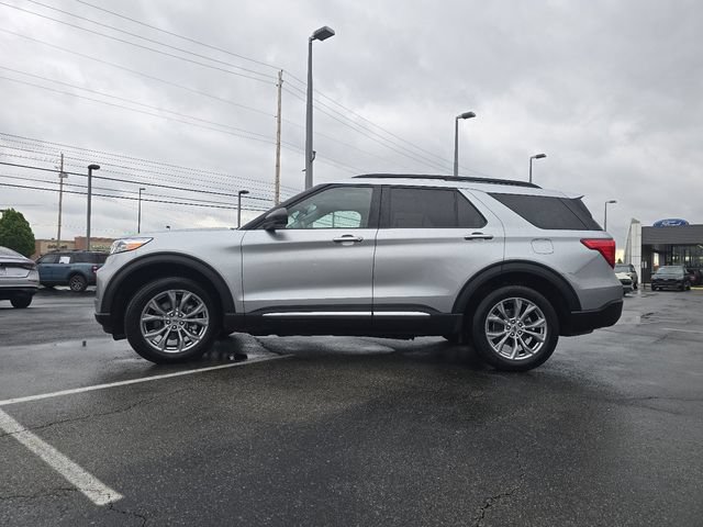 Certified 2023 Ford Explorer XLT w/ Equipment Group 202A AWD/4WD image 15