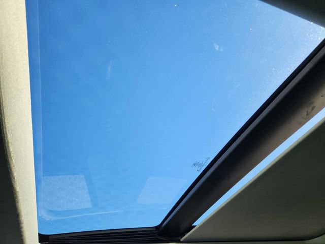 Certified 2023 Ford Explorer Limited w/ Limited Technology Package image 27