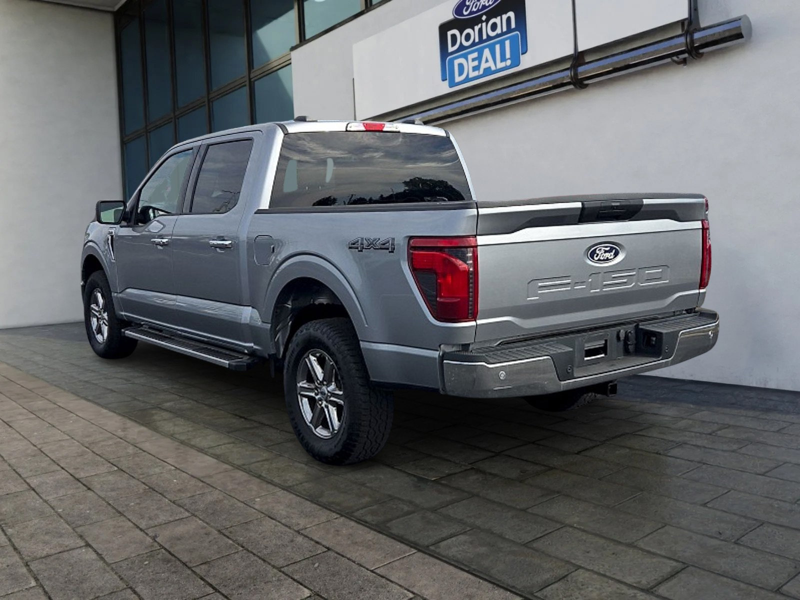 Certified 2025 Ford F150 XLT w/ Equipment Group 301A Standard AWD/4WD image 5
